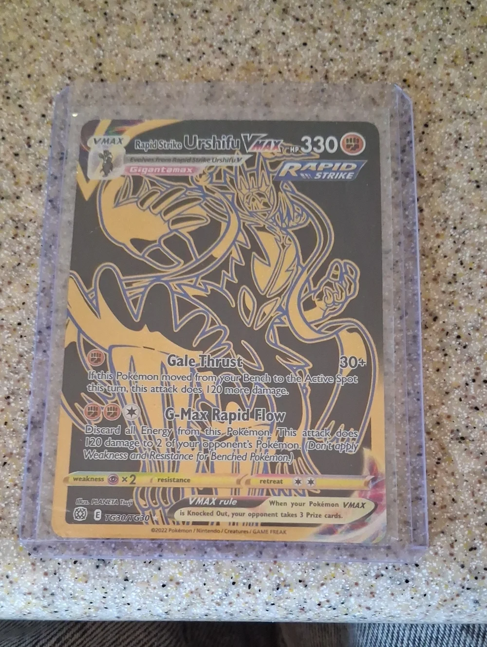 Rapid Strike Urshifu VMAX Gold Foil Trading Card